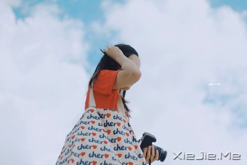 做一个微笑挂在嘴边,快乐放在心上的人 (3)