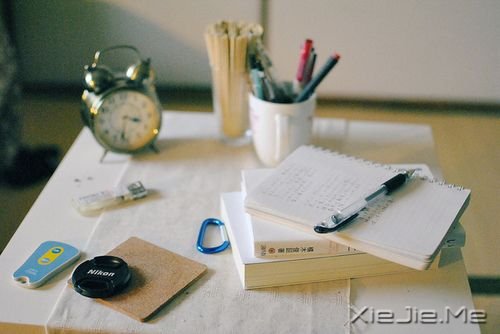 晚安心语:你不懂我的沉默,又怎么会懂我的难过 (8)